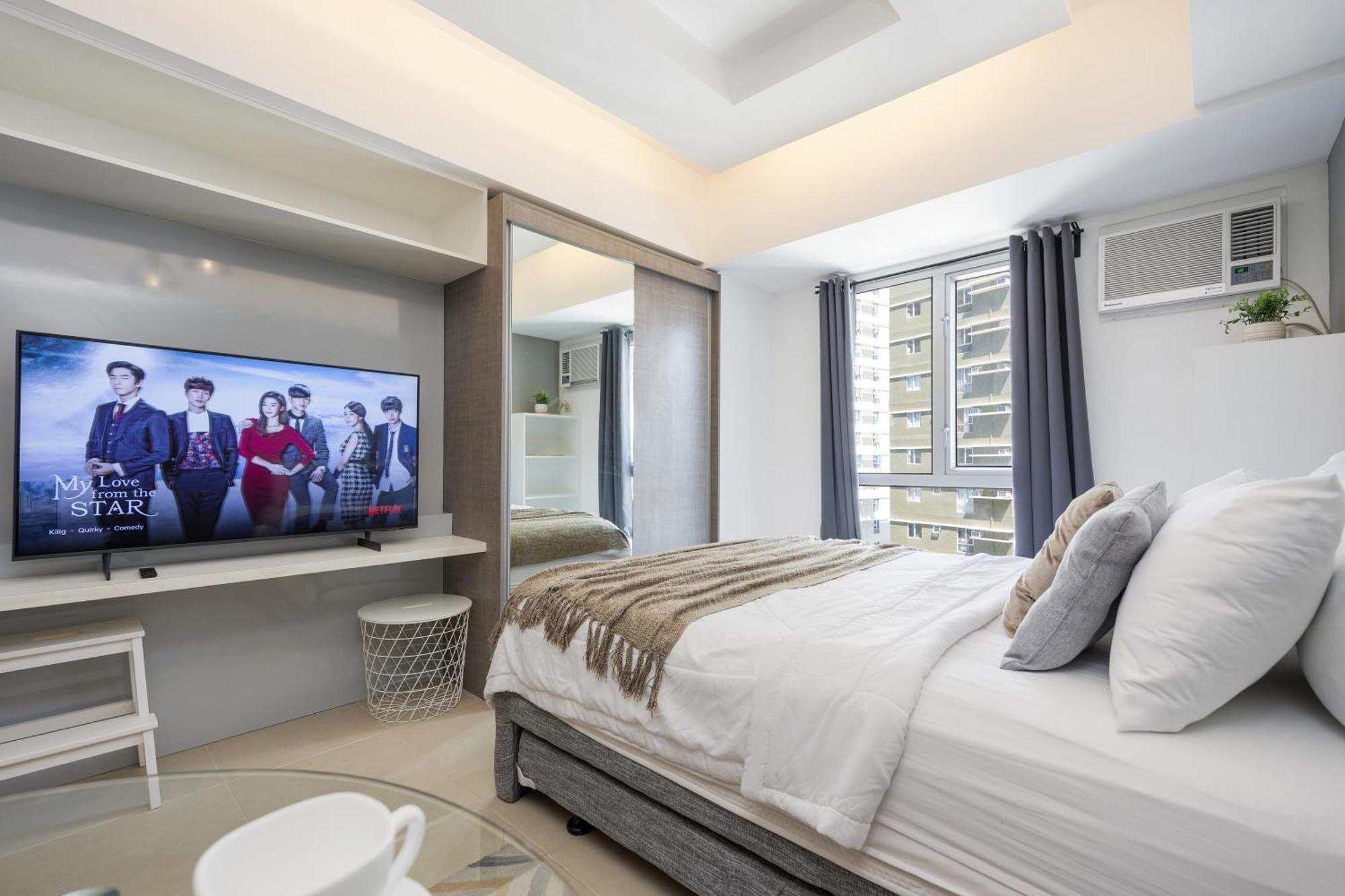 Apartment Furnished In Avida Towers Riala, It Park With Pool View, Fast Wifi, Netflix And *