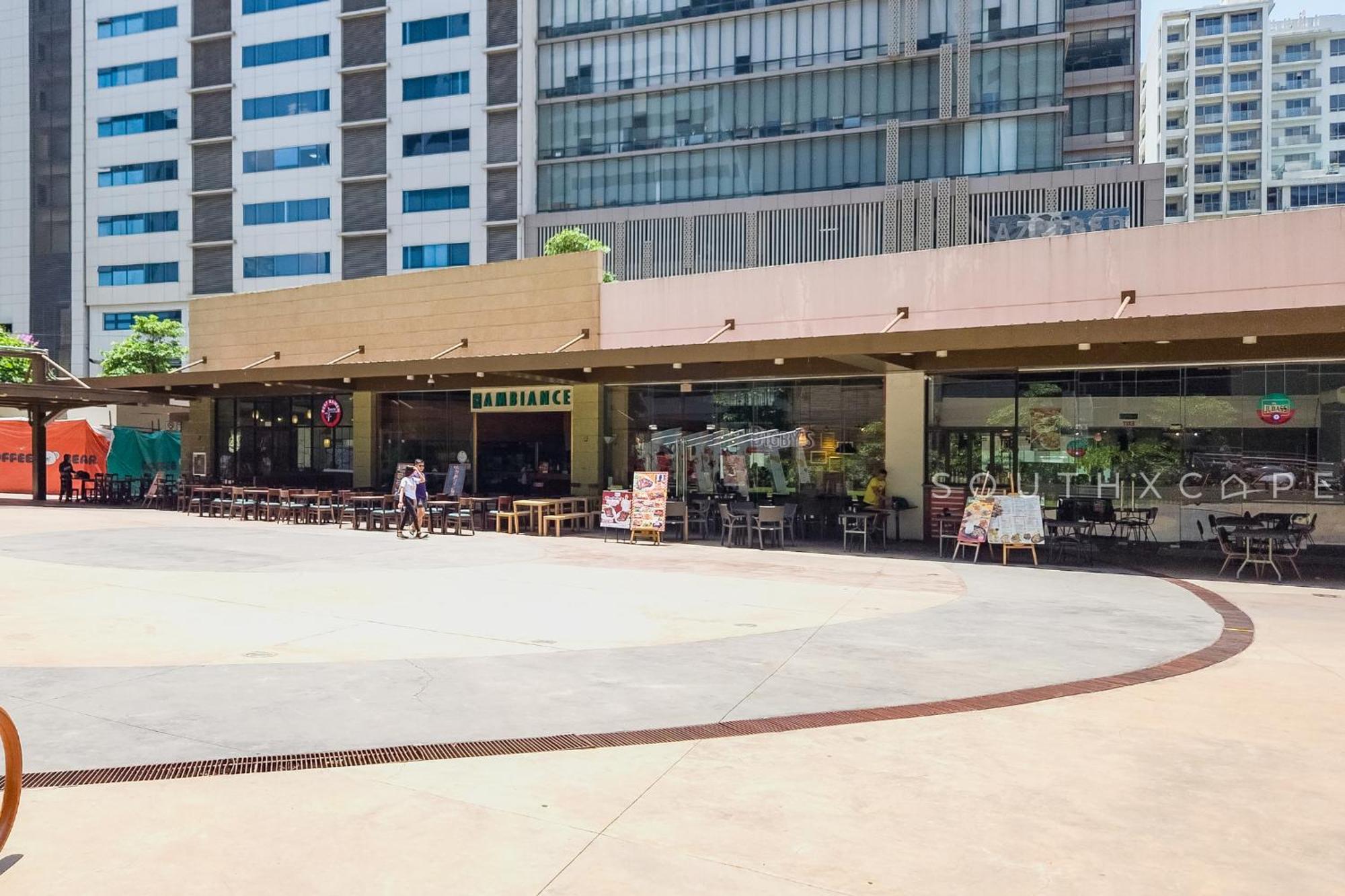 Apartment Furnished In Avida Towers Riala, It Park With Pool View, Fast Wifi, Netflix And Cebu